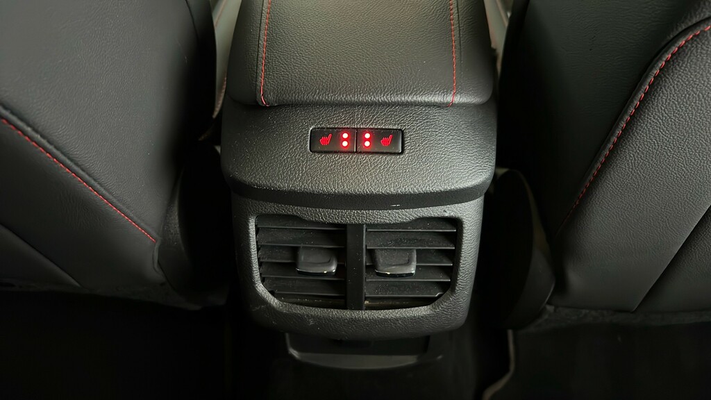 Ford Mondeo Petrol Black #24
