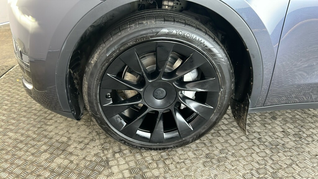 Tesla Model Y Suv Rwd 346 Ps Grey #19