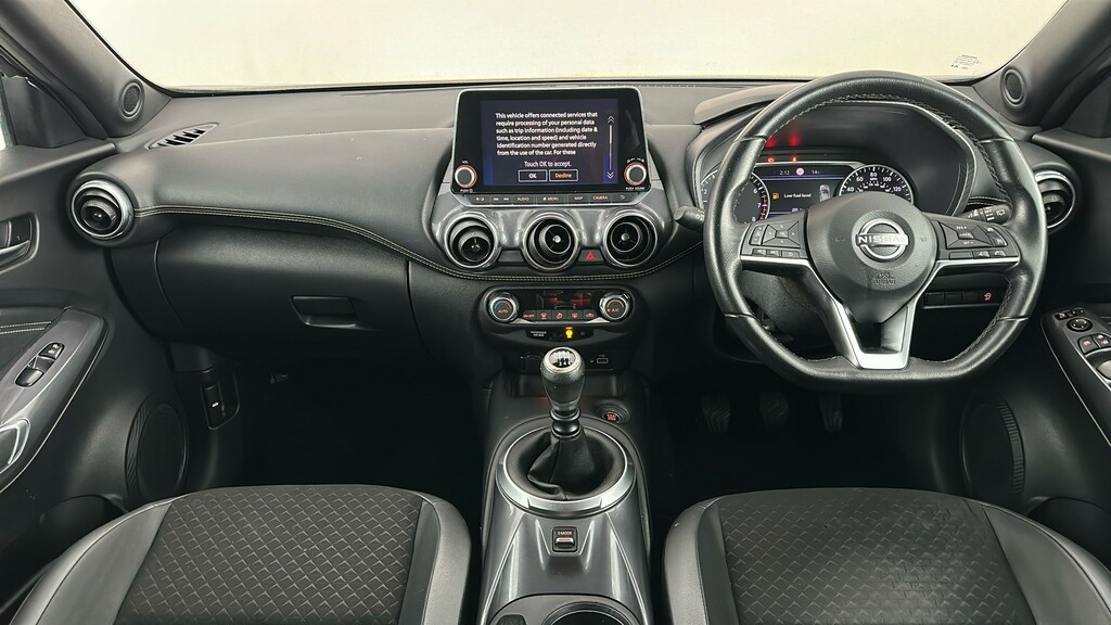 Nissan Juke N-connecta Black #12