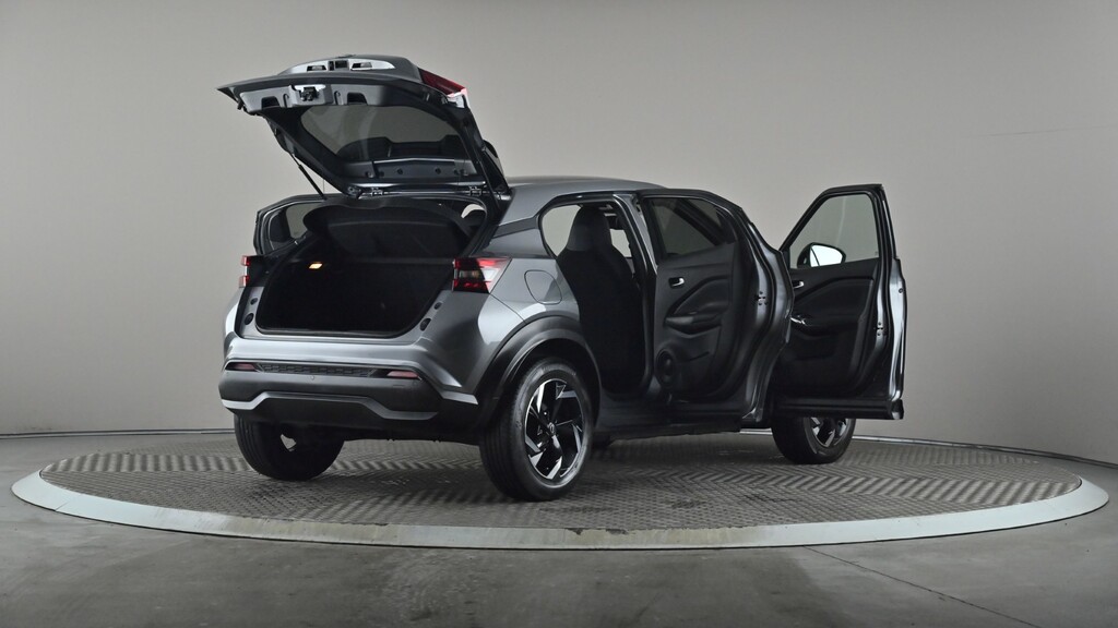 Nissan Juke N-connecta Black #14