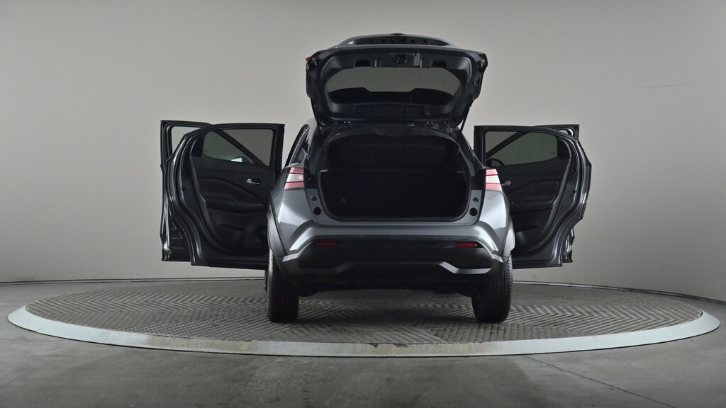 Nissan Juke N-connecta Black #11