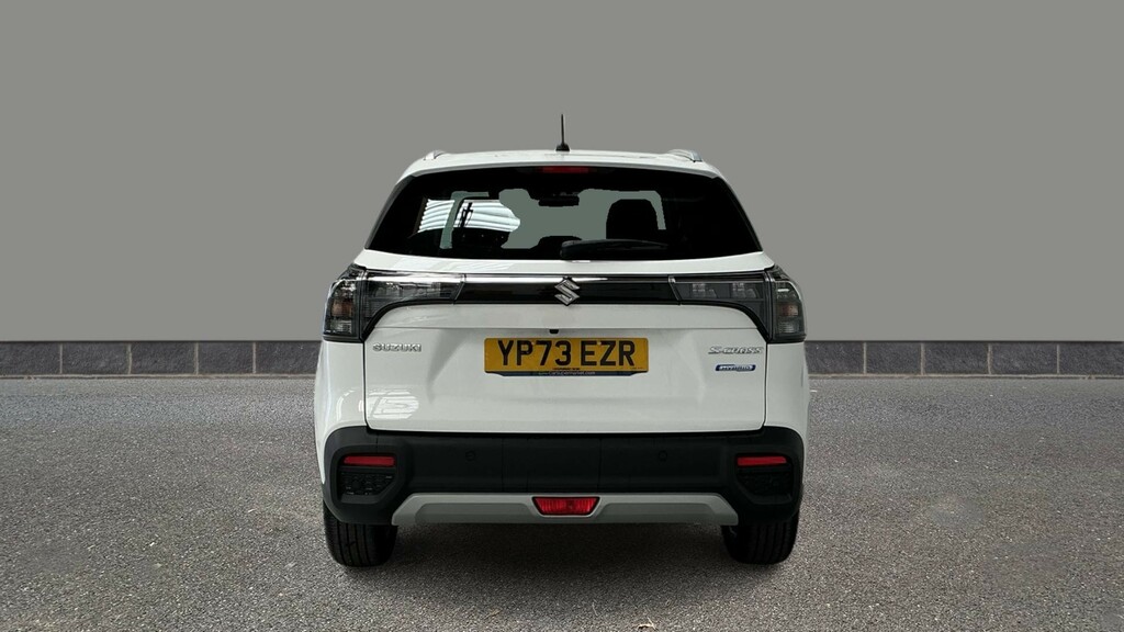 Suzuki S Cross 1.4 Boosterjet 48V Hybrid Motion White #5
