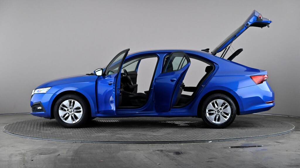 Skoda Octavia 1.4L Se L Blue #9