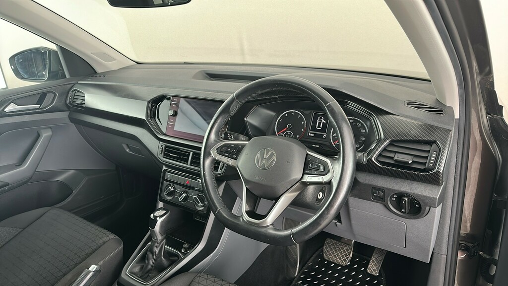 Volkswagen T-Cross Automatic White #32