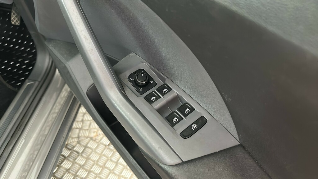 Volkswagen T-Cross Automatic White #31