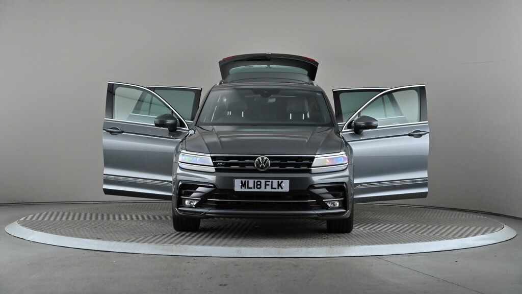 Volkswagen Tiguan Sel White #8