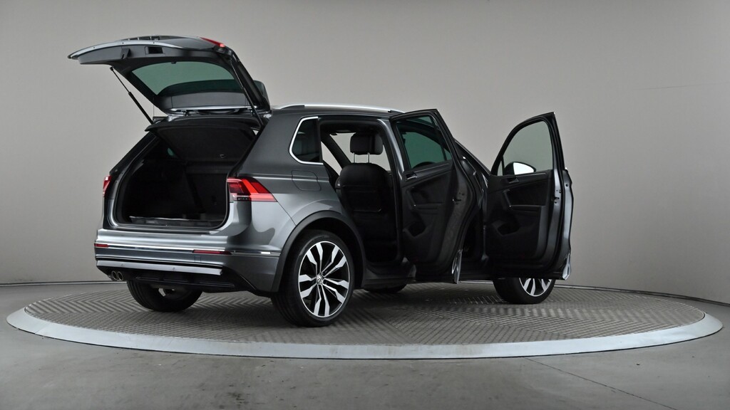 Volkswagen Tiguan Sel White #12