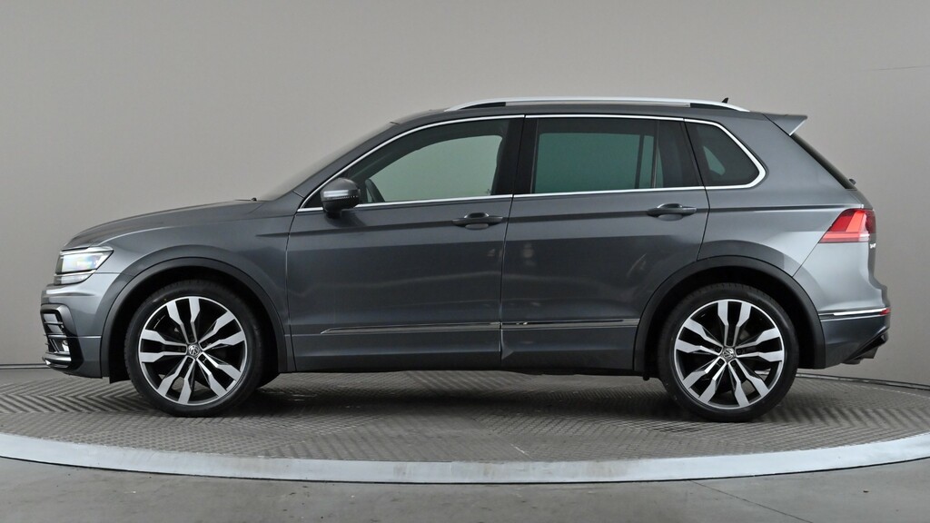 Volkswagen Tiguan 2.0 Tdi 150 R-line Grey #3