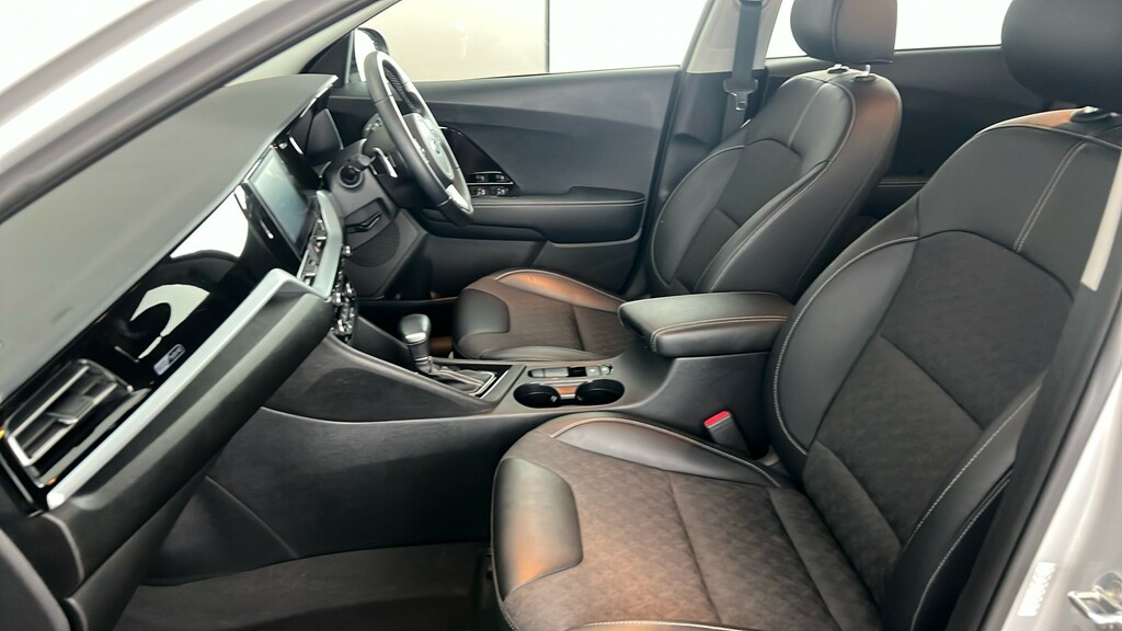 Kia Niro Niro 2 Hev Red #17
