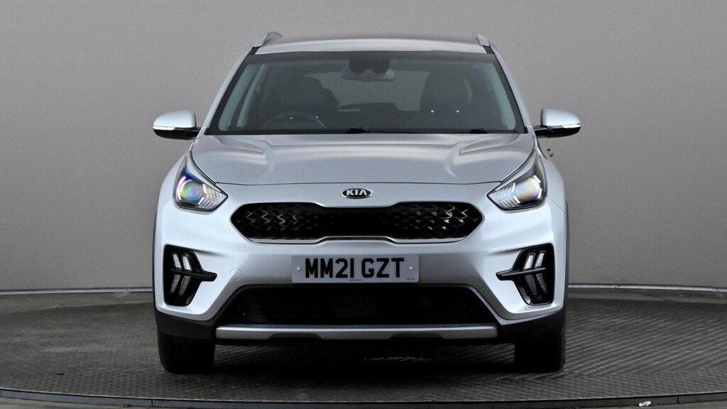 Kia Niro Estate Silver #2