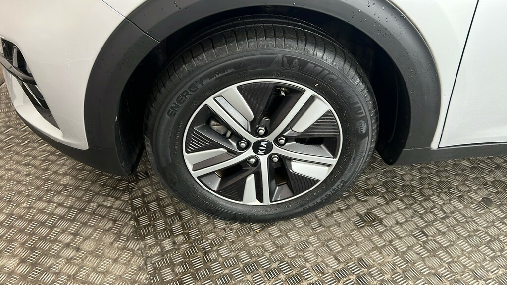 Kia Niro Niro 2 Hev Red #19