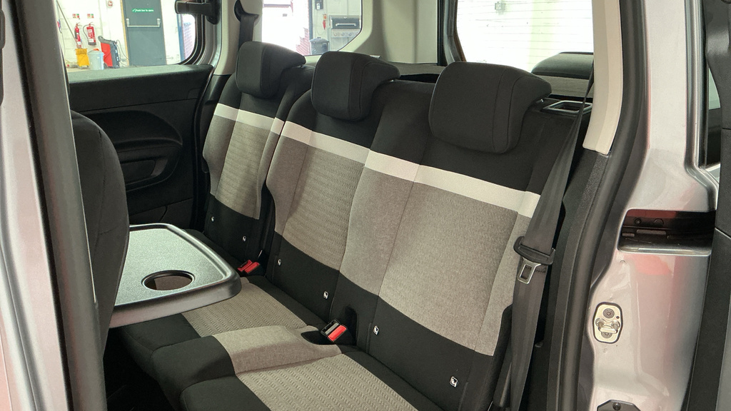 Citroen e-Berlingo 100Kw 52Kwh Van Driver Grey #19