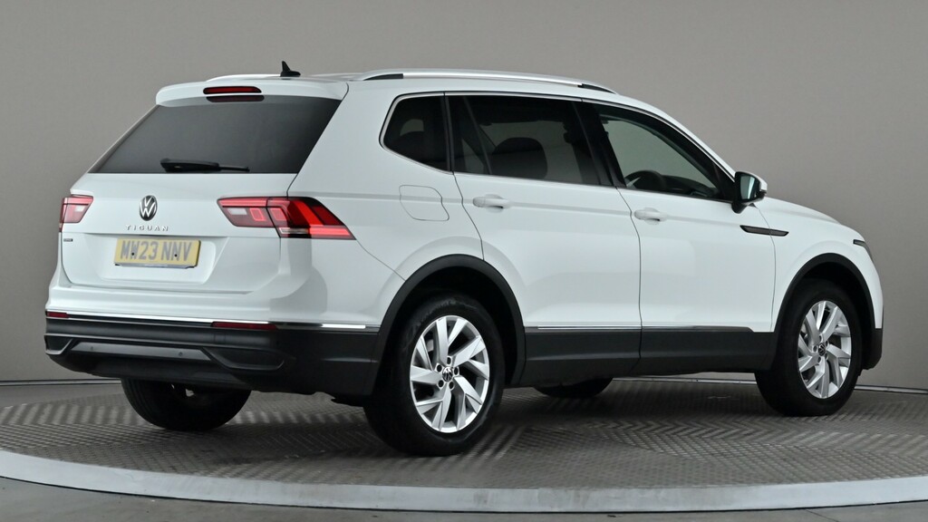 Volkswagen Tiguan Allspace 1.5 Tsi Life Dsg White #6
