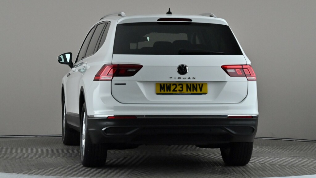 Volkswagen Tiguan Allspace 1.5 Tsi Life Dsg White #5