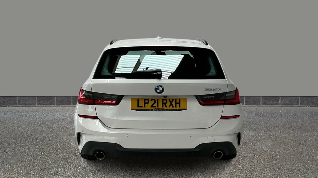 BMW 3 Series 330E M Sport Step LP21RXH White #5