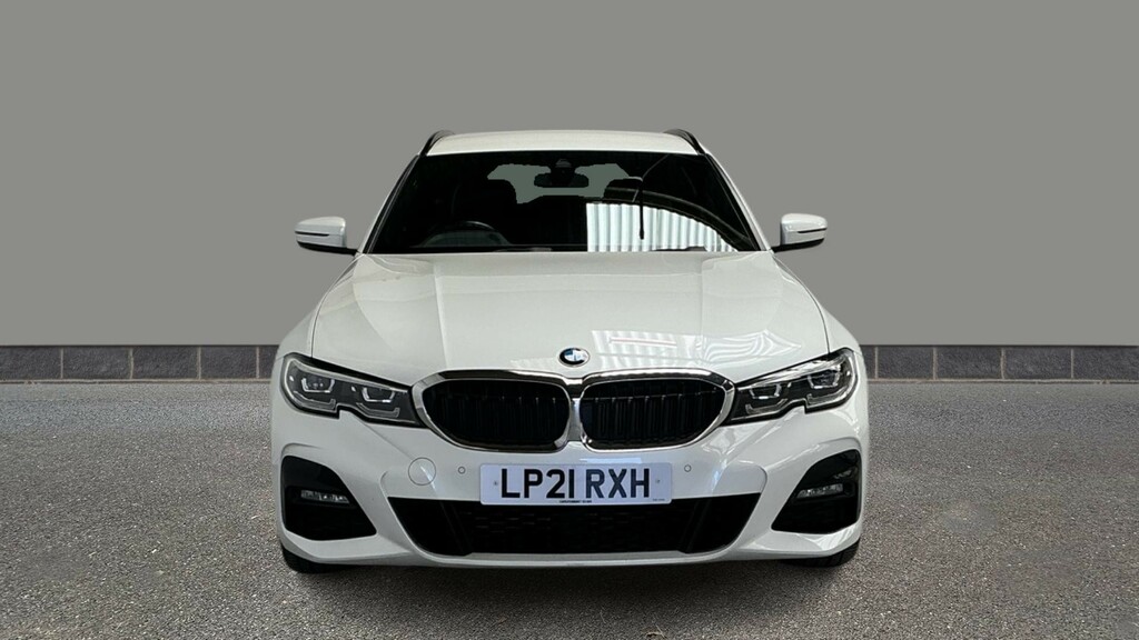 BMW 3 Series 330E M Sport Step LP21RXH White #2