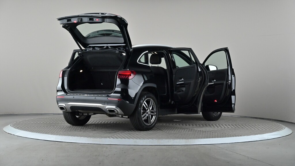 Mercedes-Benz GLA Class Gla 200 Amg Ln Executve M Black #12