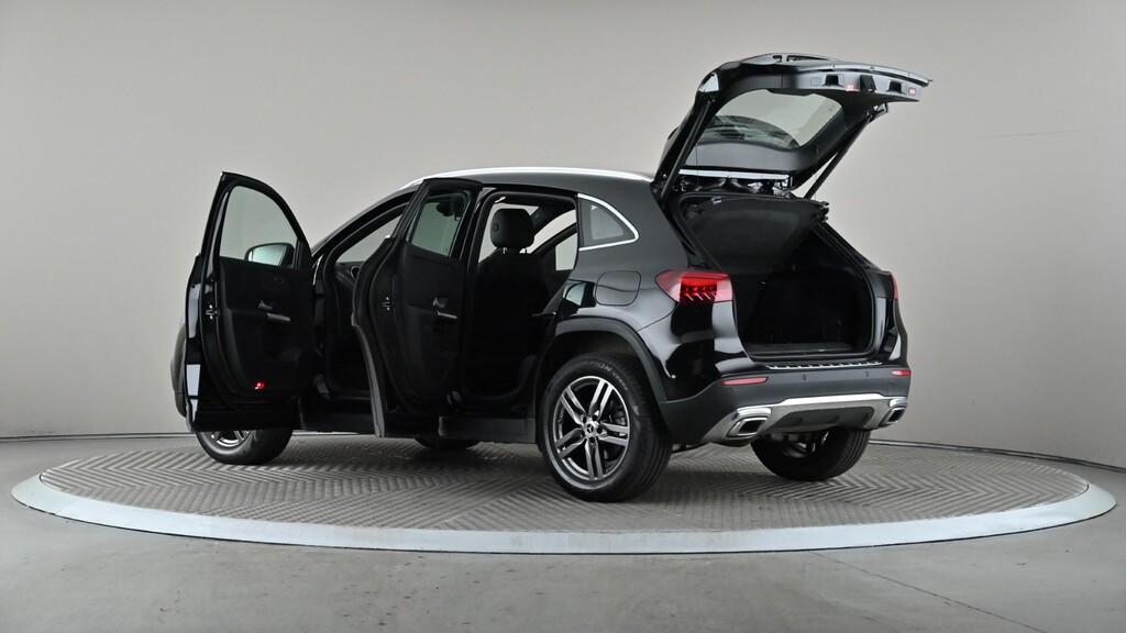 Mercedes-Benz GLA Class Gla 200 Amg Ln Executve M Black #10