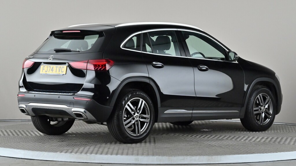 Mercedes-Benz GLA Class Gla 180 Sport Edition Black #6