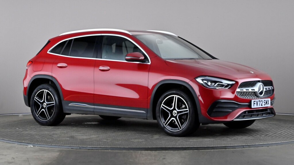 Mercedes-Benz GLA Class Gla 250E Amg Line Premium Red
