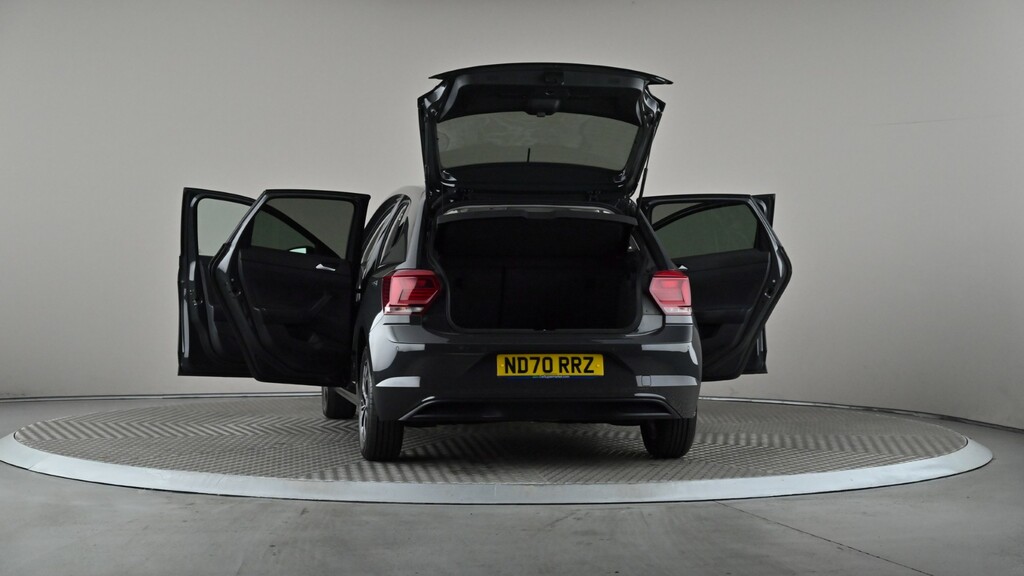 Volkswagen Polo 1.0 Evo 80 Active Black #11