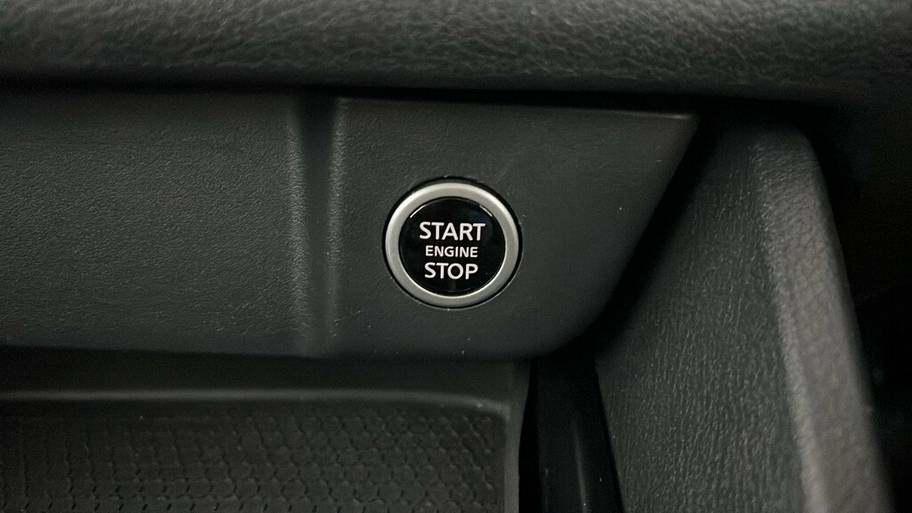 Nissan Qashqai 1.5 E-power N-connecta Grey #27