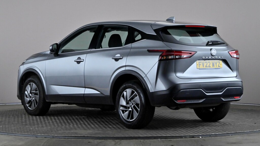 Nissan Qashqai 1.3 Dig-t Mh Acenta Premium Grey #4