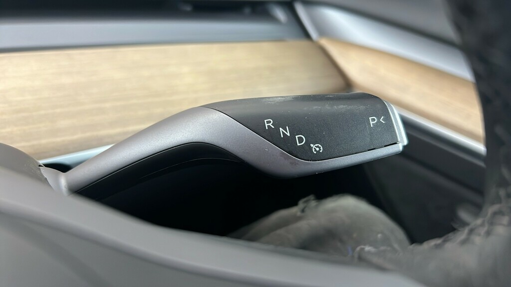 Tesla Model 3 Rwd 25,482 Car Details #24