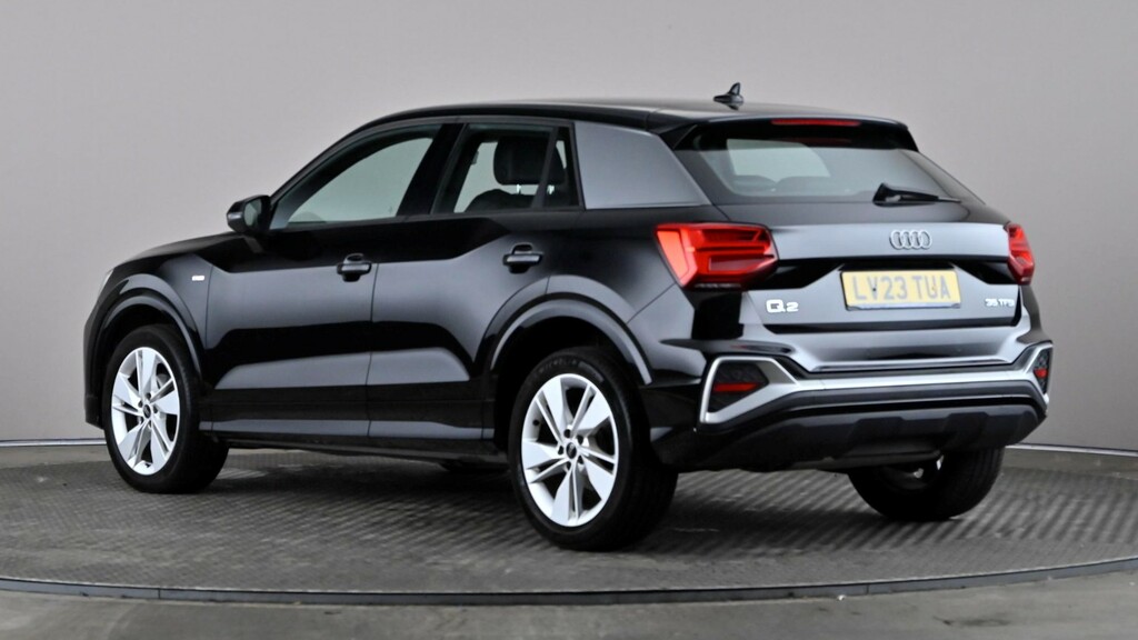 Audi Q2 35 Tfsi S Line Black #4