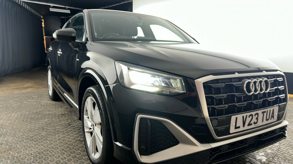 Audi Q2 S Line 35 Tfsi 150 Ps 6-Speed Blue #20