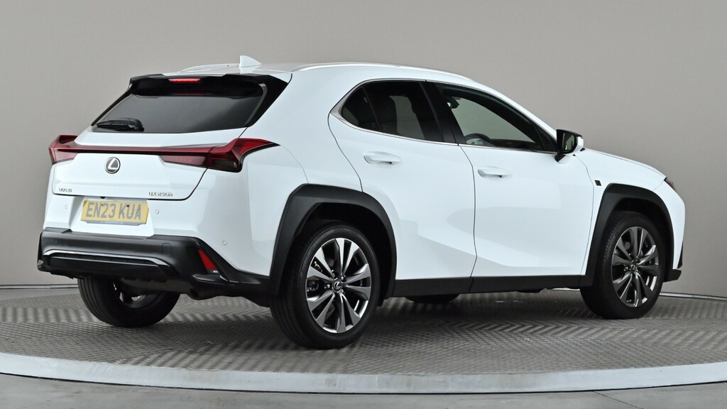 Lexus UX 250H 2.0 F-sport Design Cvt White #6