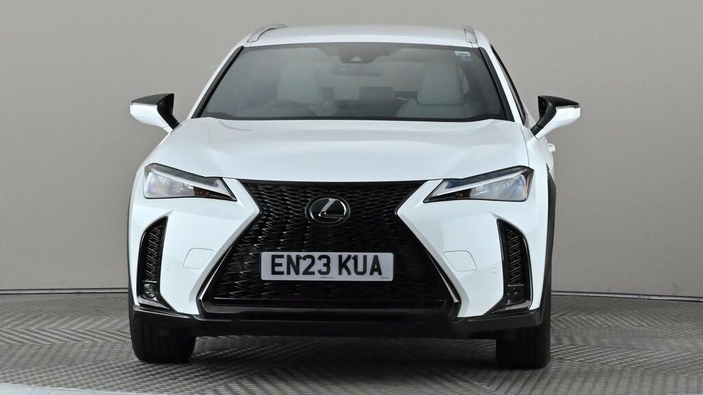 Lexus UX 250H 2.0 F-sport Design Cvt White #2