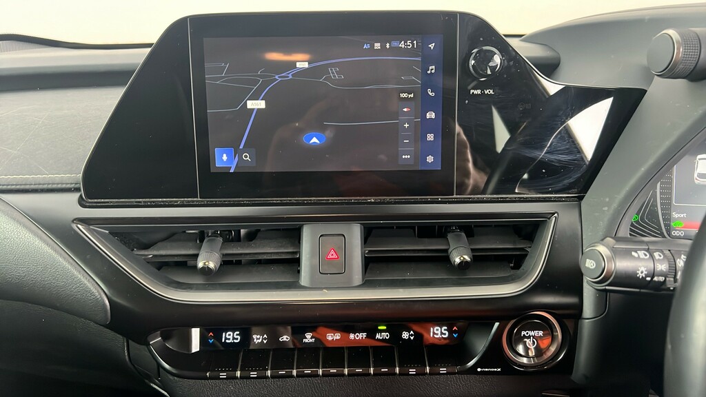 Lexus UX 2.0 250H E-cvt Euro 6 Ss White #16