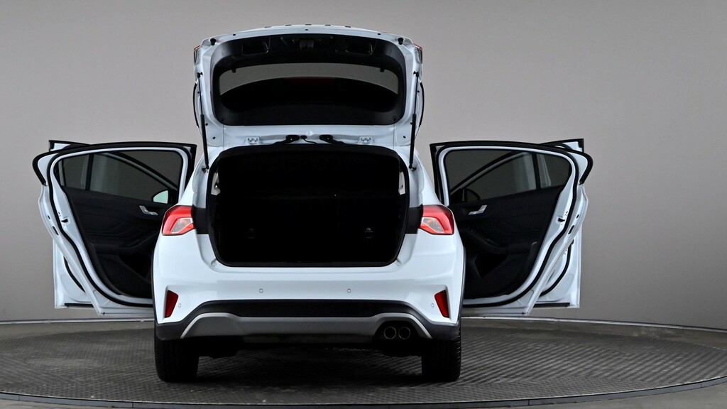 Ford Focus 1.0 Ecoboost Hybrid Mhev 155 Active X Edition White #5
