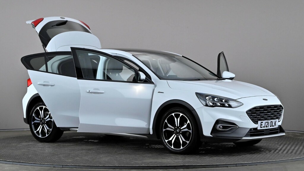 Ford Focus 1.0 Ecoboost Hybrid Mhev 155 Active X Edition White