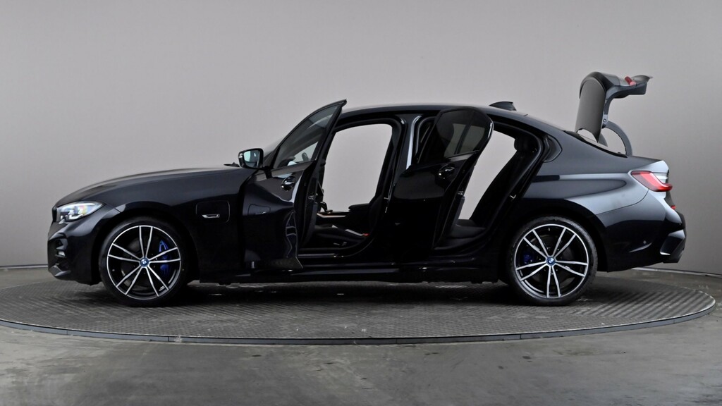 BMW 3 Series 330E M Sport Step Pro Pack Black #3