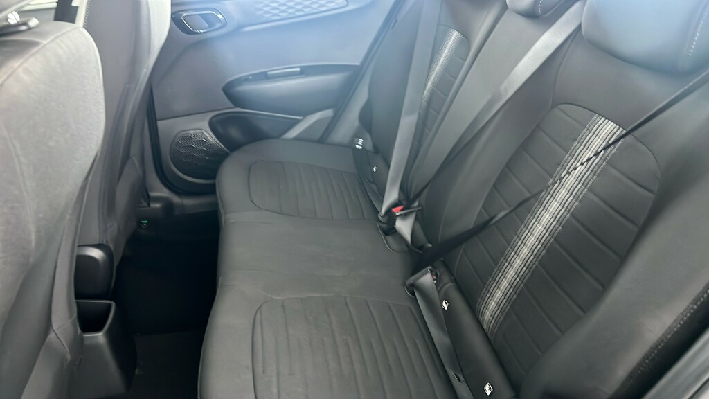 Hyundai I10 Se Connect White #19