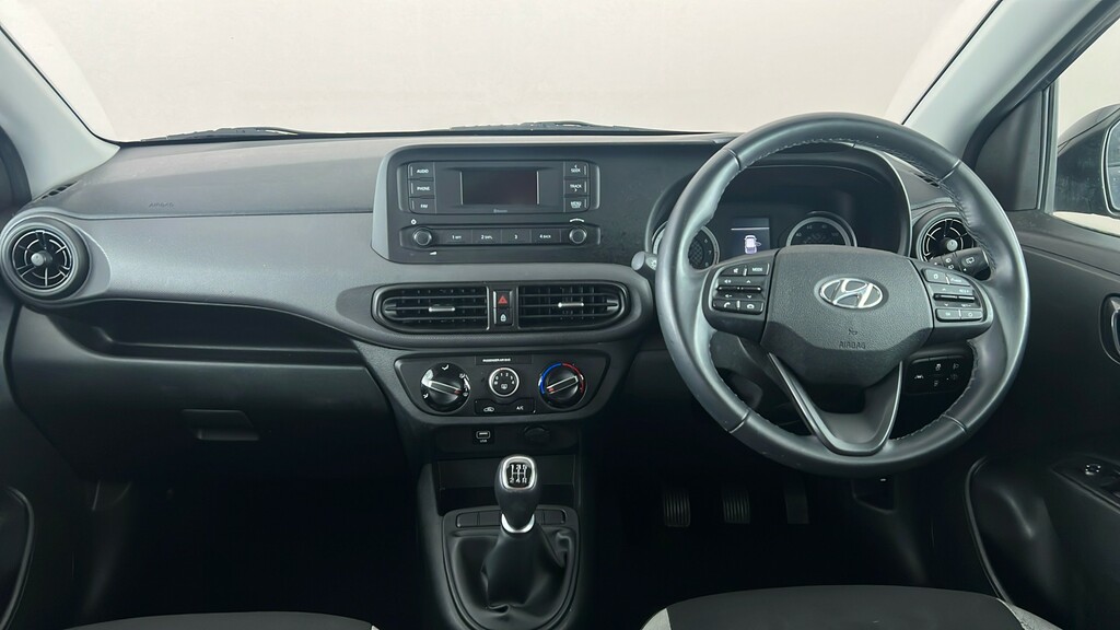 Hyundai I10 Se Connect White #15
