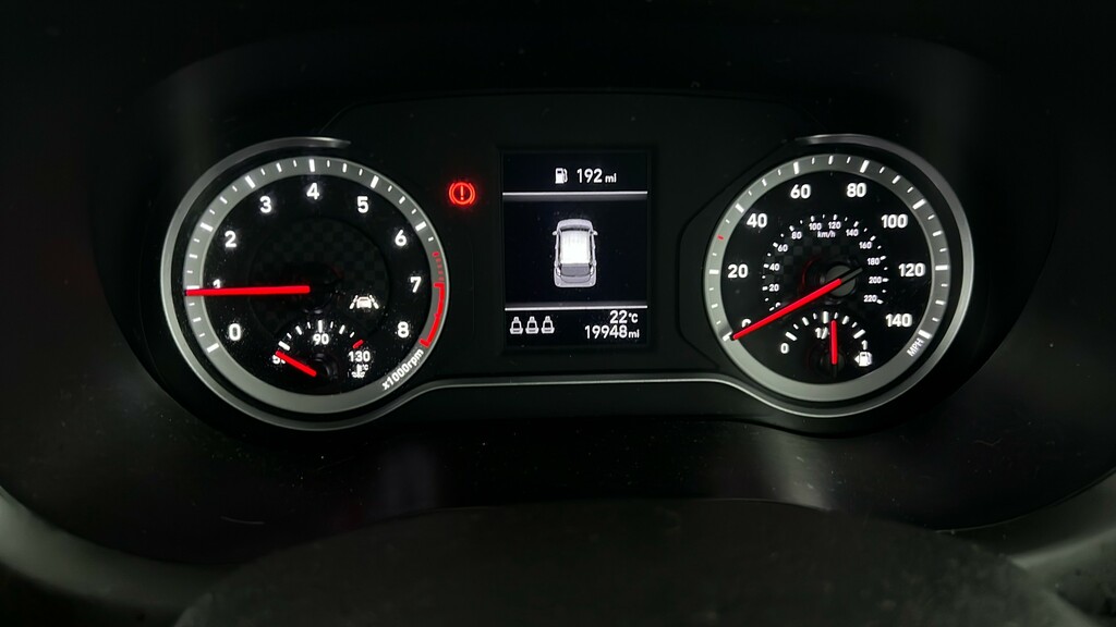 Hyundai I10 Se Connect White #16