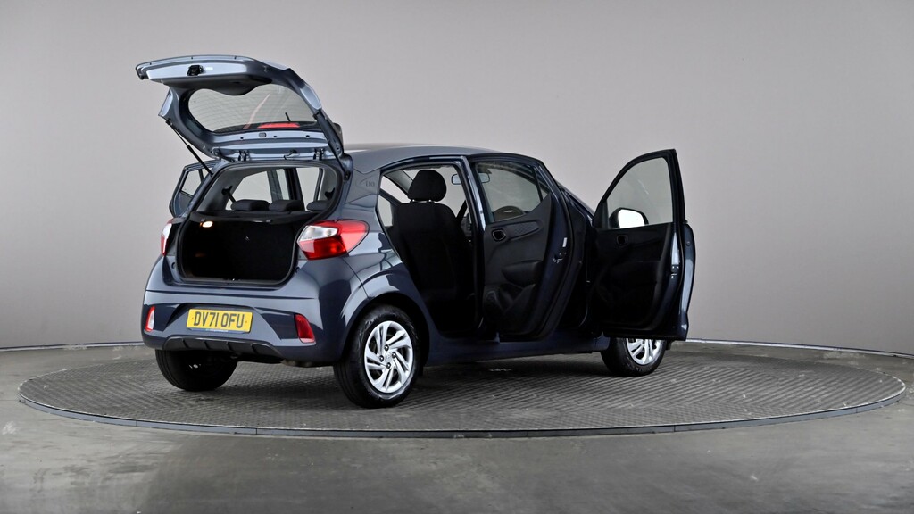 Hyundai I10 Se Connect White #12