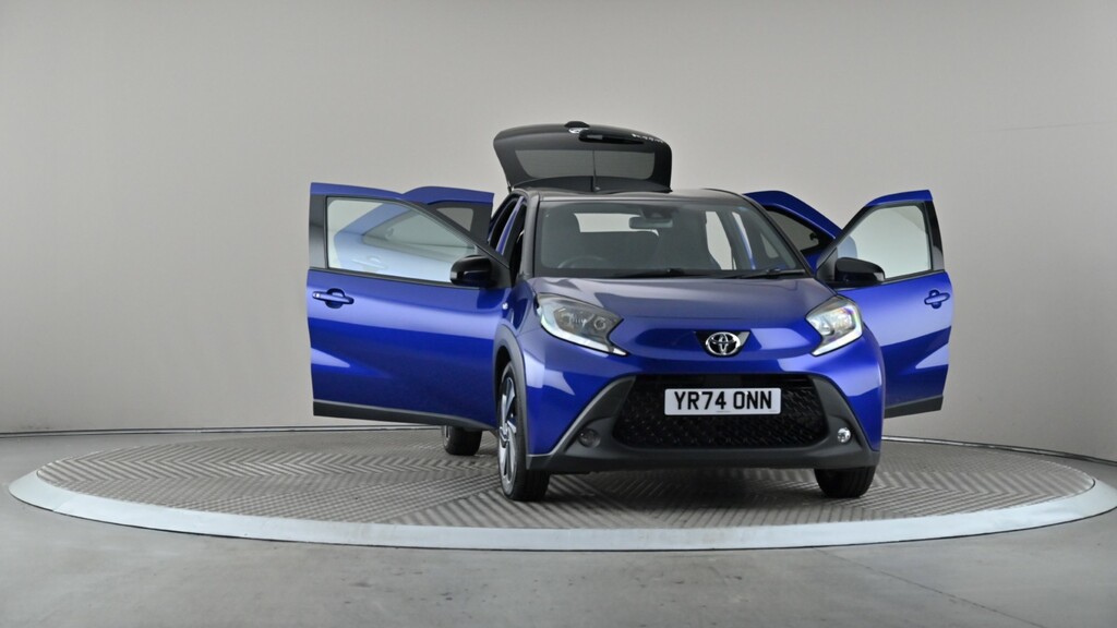 Toyota Aygo X Edge Blue #8