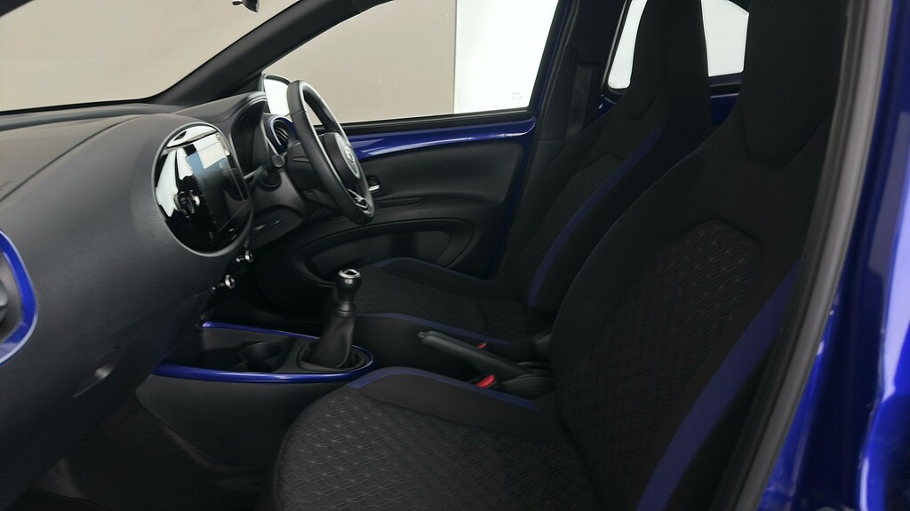 Toyota Aygo X Edge Blue #17
