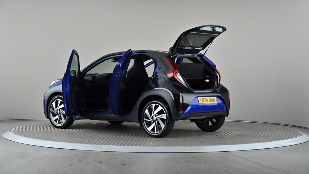 Toyota Aygo X Edge Blue #10