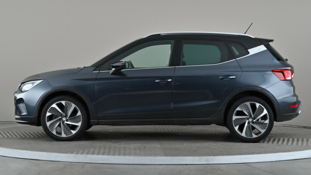 Seat Arona 1.0 Tsi 110 Fr Sport Grey #3