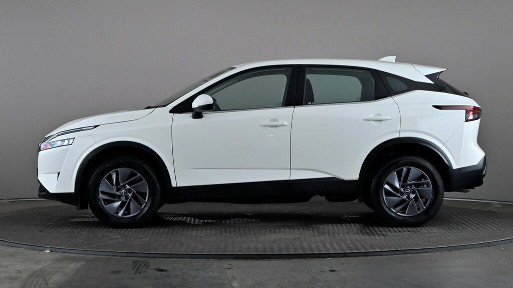 Nissan Qashqai 1.3 Dig-t Mh Acenta Premium White #3