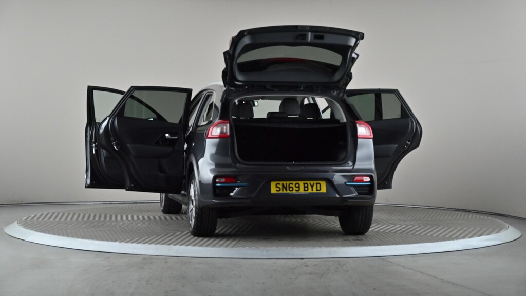 Kia e-Niro 150Kw First Edition 64Kwh - Suv 5 Seats Black #11