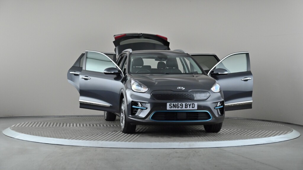 Kia e-Niro 150Kw First Edition 64Kwh - Suv 5 Seats Black #8