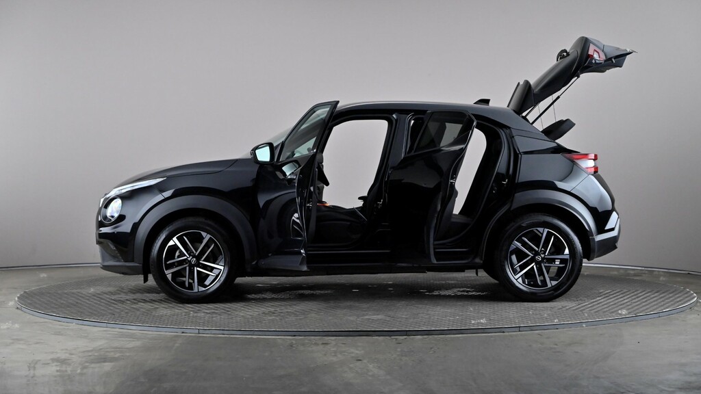 Nissan Juke 1.0 Dig-t Tekna Silver #9