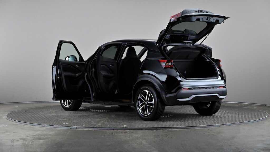 Nissan Juke 1.0 Dig-t Tekna Silver #10