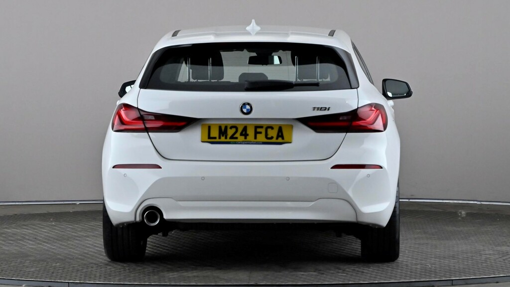 BMW 1 Series 118I 136 Se Step Live Cockpit Pro White #5